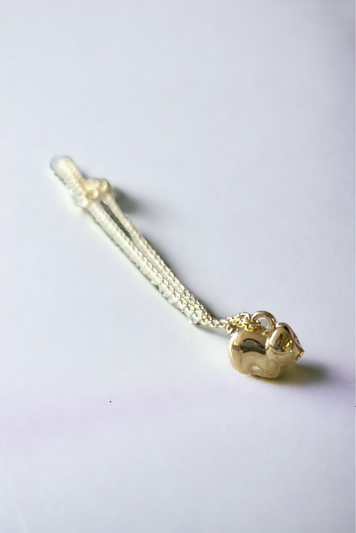 Bracelet en or avec petit cochon taille adulte