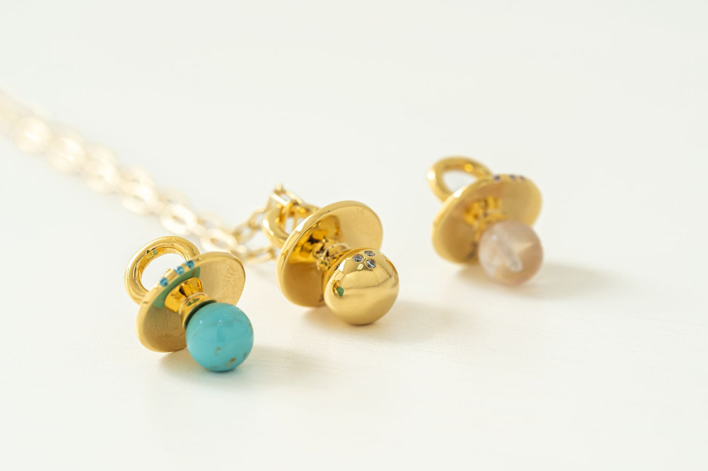 Pendentif Tétine Or