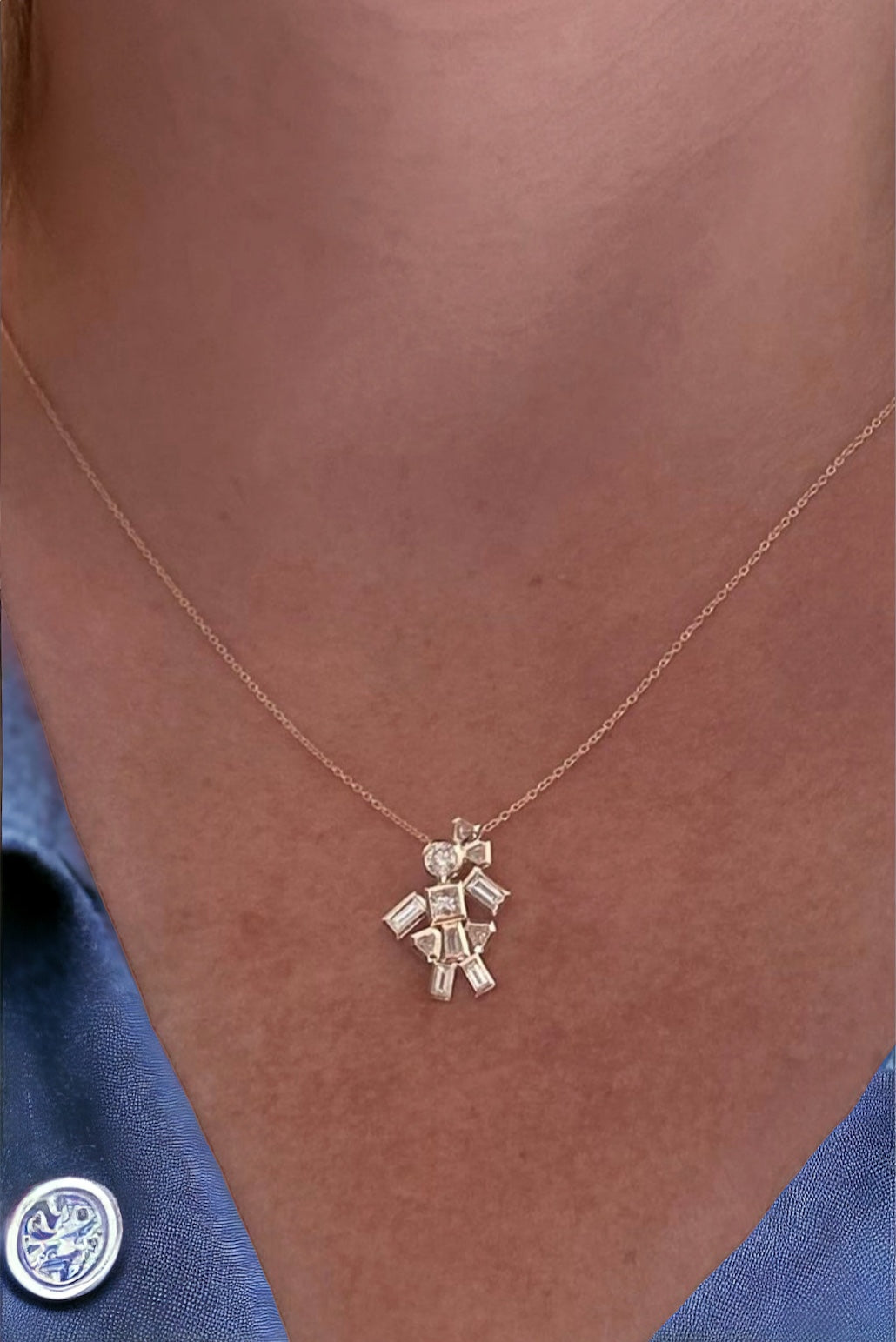 Pendentif fille en or et diamants haute qualité